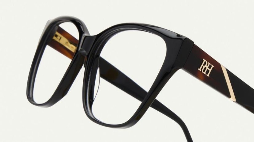 PHG-A0009 GARNET BLACK